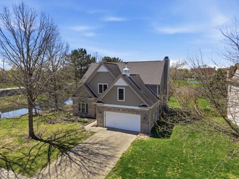 Photo of 1036 Spanish Lake Drive, Avon, IN