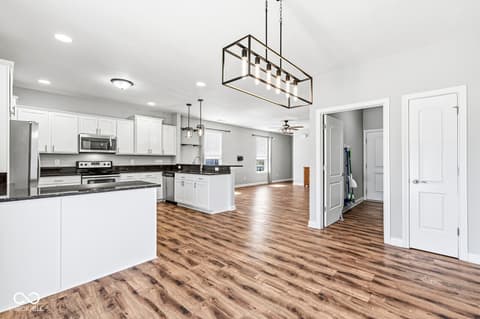 Photo of 4034 Cairo Way, Avon, IN