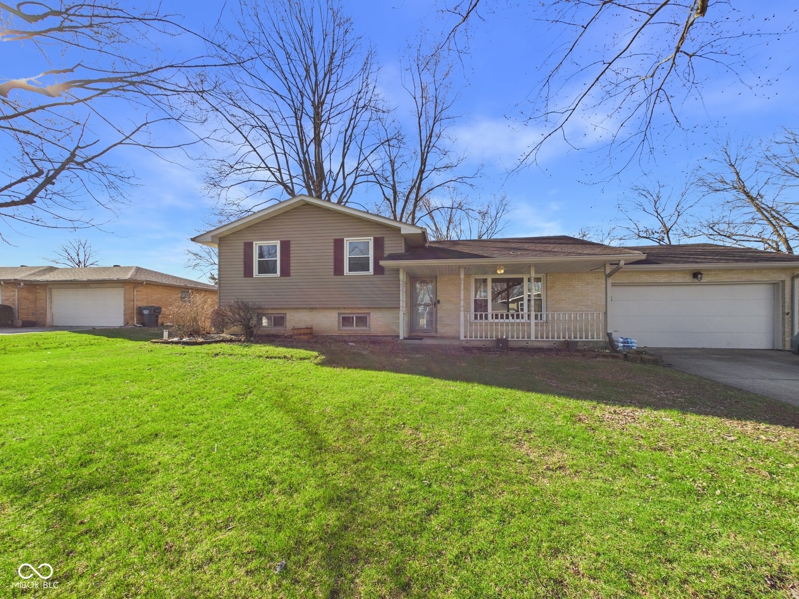 Photo of 2605 Catalina Drive, Anderson, IN