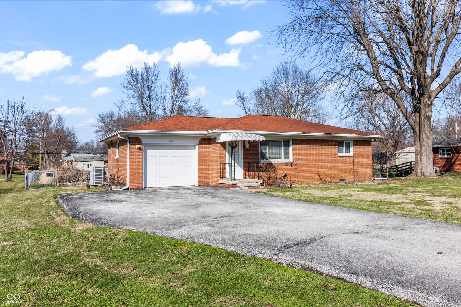Photo of 706 Fabyan Road, Indianapolis, IN