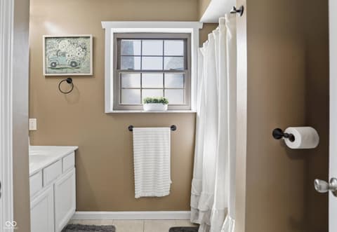 Photo of 3948 E Edgewood Circle, Martinsville, IN