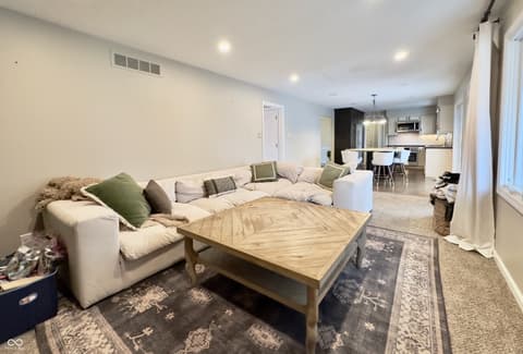 Photo of 1260 Driftwood Drive, Carmel, IN