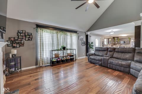 Photo of 3256 Amber Way, Bargersville, IN