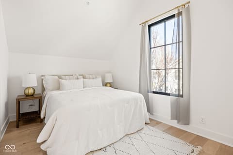 Photo of 954 Stillwell Street, Indianapolis, IN