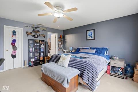 Photo of 69 S Morris Boulevard, Bargersville, IN