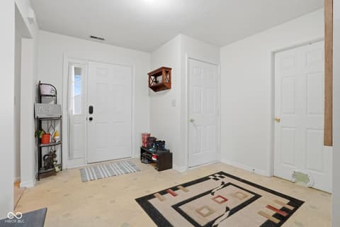 Photo of 69 S Morris Boulevard, Bargersville, IN