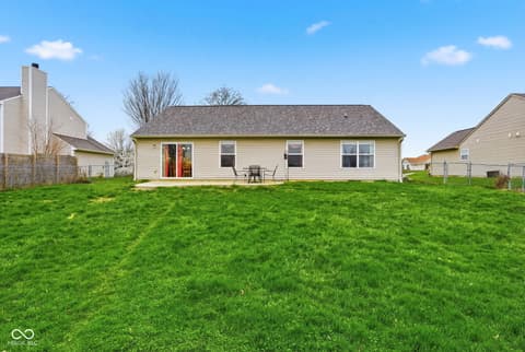 Photo of 69 S Morris Boulevard, Bargersville, IN