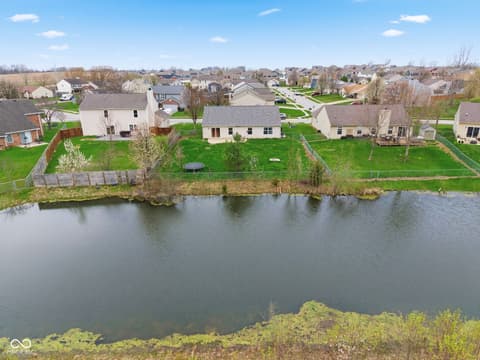 Photo of 69 S Morris Boulevard, Bargersville, IN