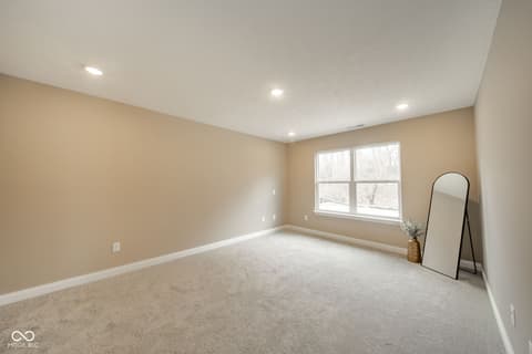 Bedroom at 402 Luellen Way, New Castle, IN