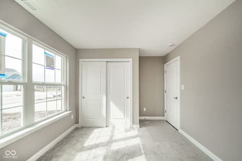 Bedroom at 402 Luellen Way, New Castle, IN