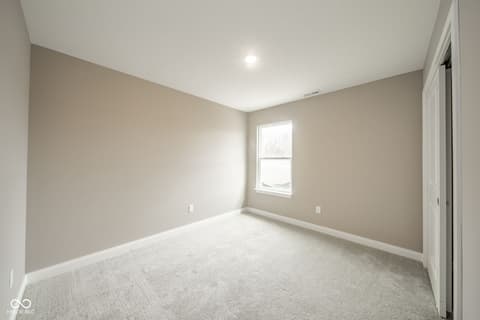 Bedroom at 402 Luellen Way, New Castle, IN