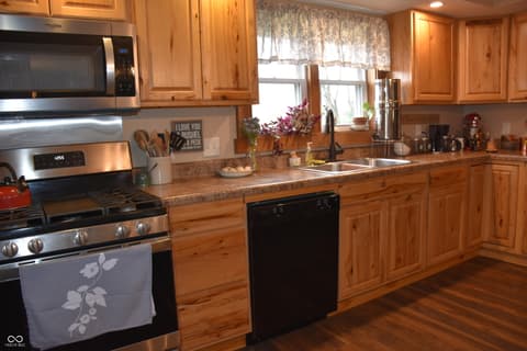 Photo of 5085 Old State Road 37 S, Martinsville, IN