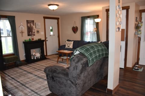 Photo of 5085 Old State Road 37 S, Martinsville, IN