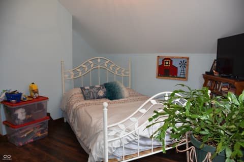 Photo of 5085 Old State Road 37 S, Martinsville, IN