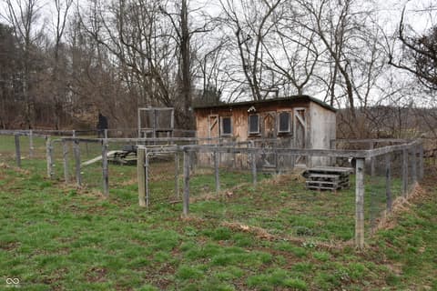 Photo of 5085 Old State Road 37 S, Martinsville, IN