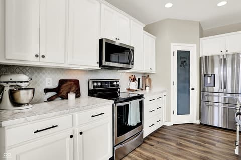 Kitchen at 2288 Lingerman Court, Avon, IN