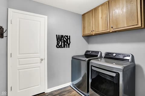 Laundry room at 2288 Lingerman Court, Avon, IN