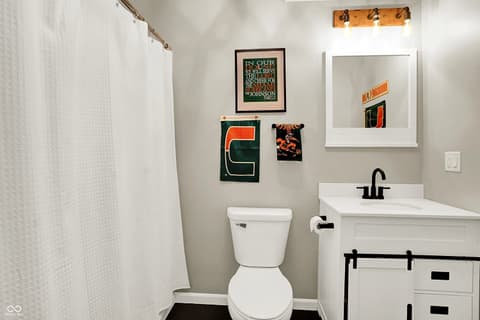 Bathroom at 2288 Lingerman Court, Avon, IN