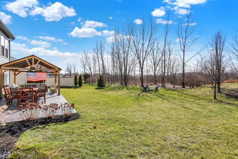 Yard at 2288 Lingerman Court, Avon, IN