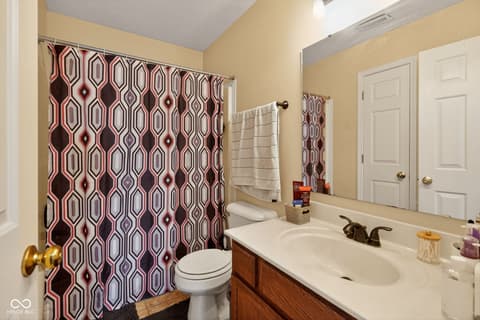 Photo of 10638 Regis Court, Indianapolis, IN