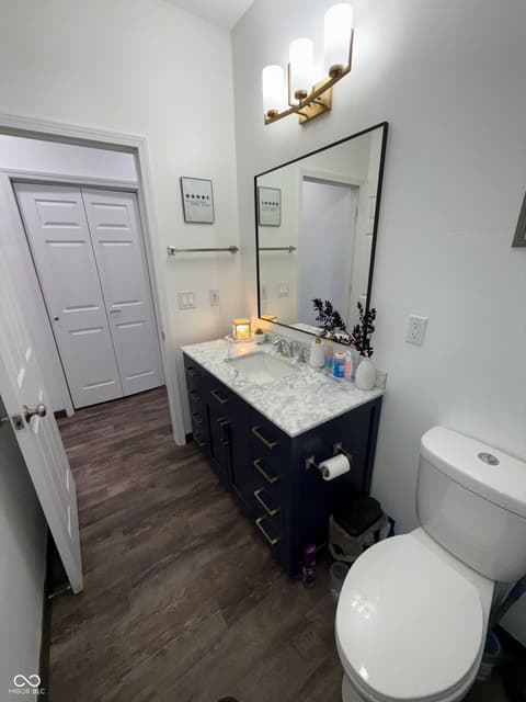 Photo of 239 N Coventry Drive, Anderson, IN