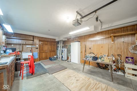 Garage at 223 Somerville Road, Anderson, IN