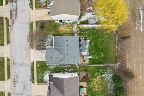 Aerial view at 345 Sunburst Lane, Greenwood, IN