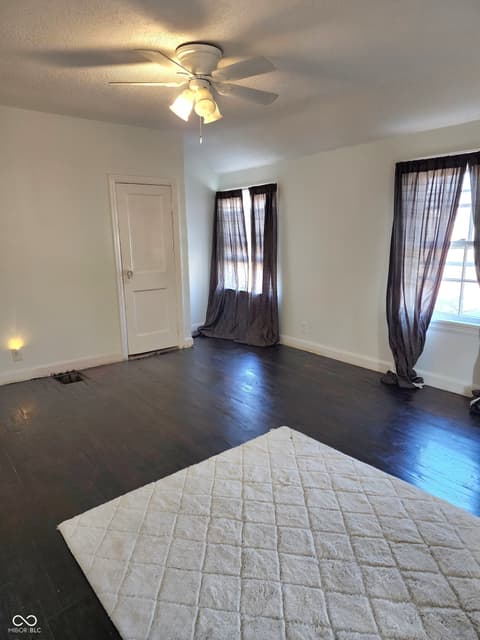 Photo of 1512 Grand Avenue, Columbus, IN