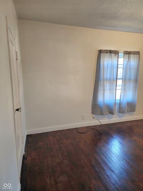 Photo of 1512 Grand Avenue, Columbus, IN