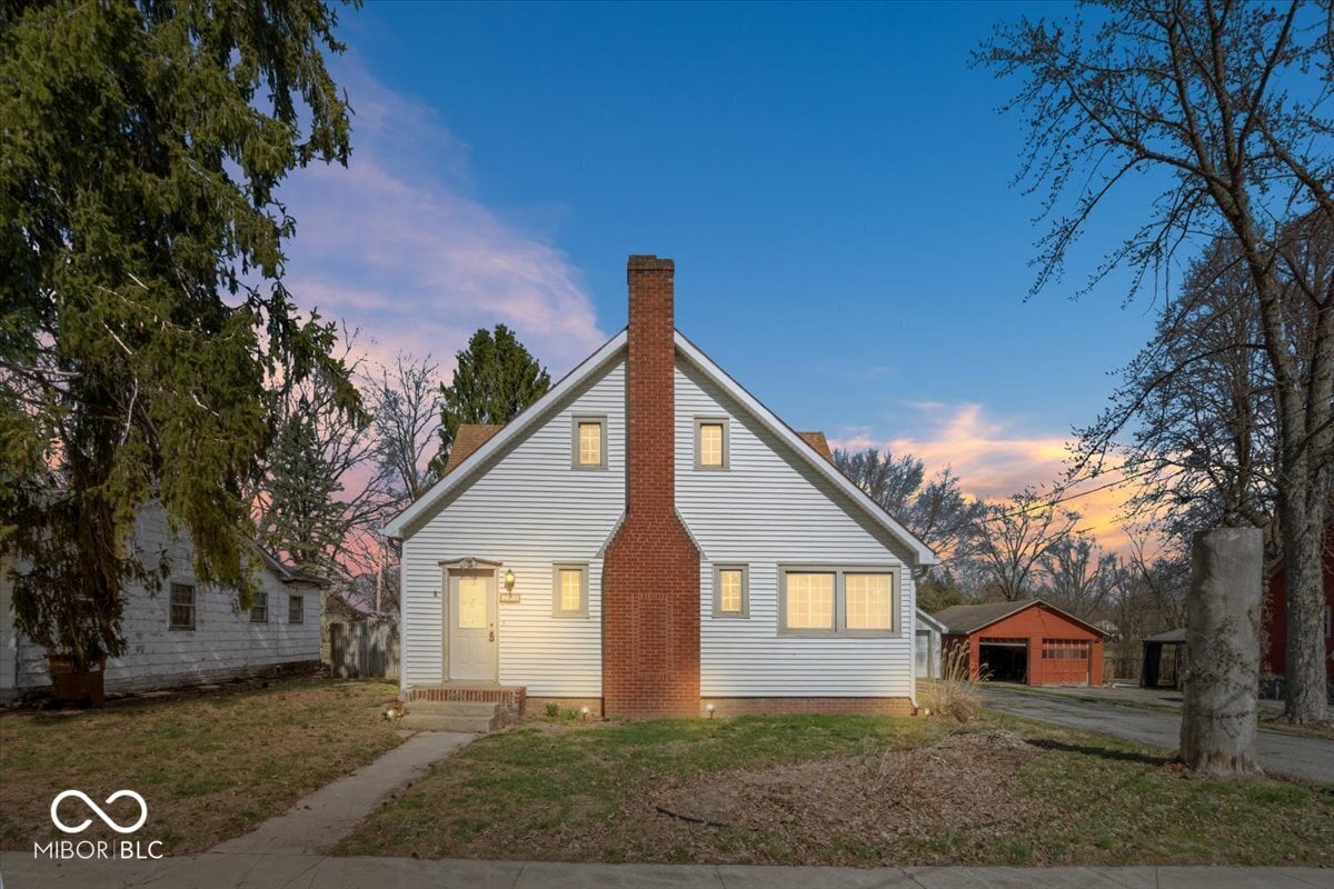 Photo of 206 E Main Street, New Market, IN