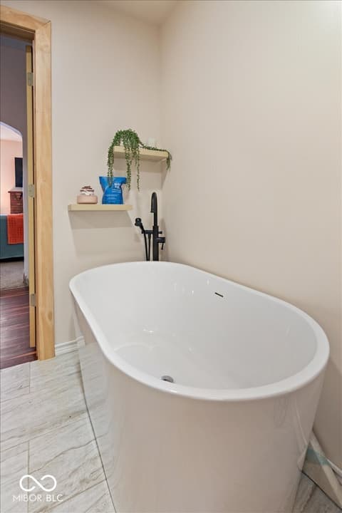 Photo of 206 E Main Street, New Market, IN