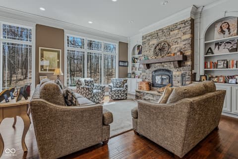 Living room at 7777 E County Road 50 N, Seymour, IN