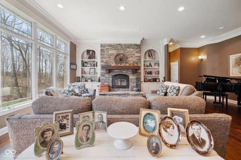 Living room at 7777 E County Road 50 N, Seymour, IN