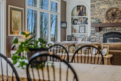 Living room at 7777 E County Road 50 N, Seymour, IN