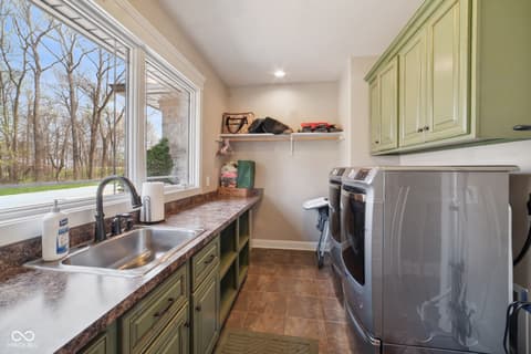 Laundry room at 7777 E County Road 50 N, Seymour, IN