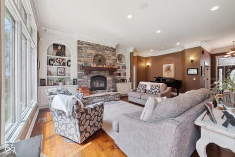 Living room at 7777 E County Road 50 N, Seymour, IN
