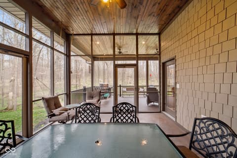 Bonus room at 7777 E County Road 50 N, Seymour, IN