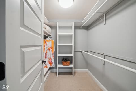 Walk In Closets — 7777 E County Road 50 N, Seymour, IN