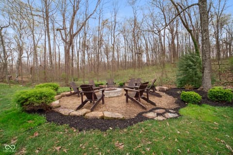 Yard at 7777 E County Road 50 N, Seymour, IN