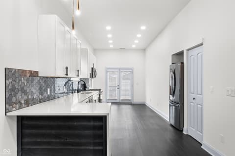 Photo of 3251 Sutherland Avenue, Indianapolis, IN