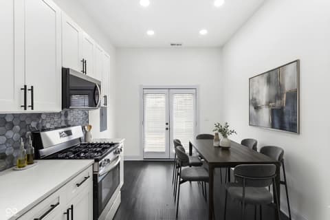 Photo of 3251 Sutherland Avenue, Indianapolis, IN