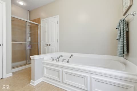 Primary bathroom at 13017 Shiraz Lane, Fishers, IN