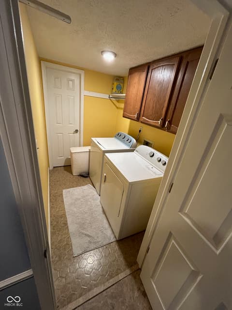 Photo of 7580 Castleton Farms Drive W, Indianapolis, IN