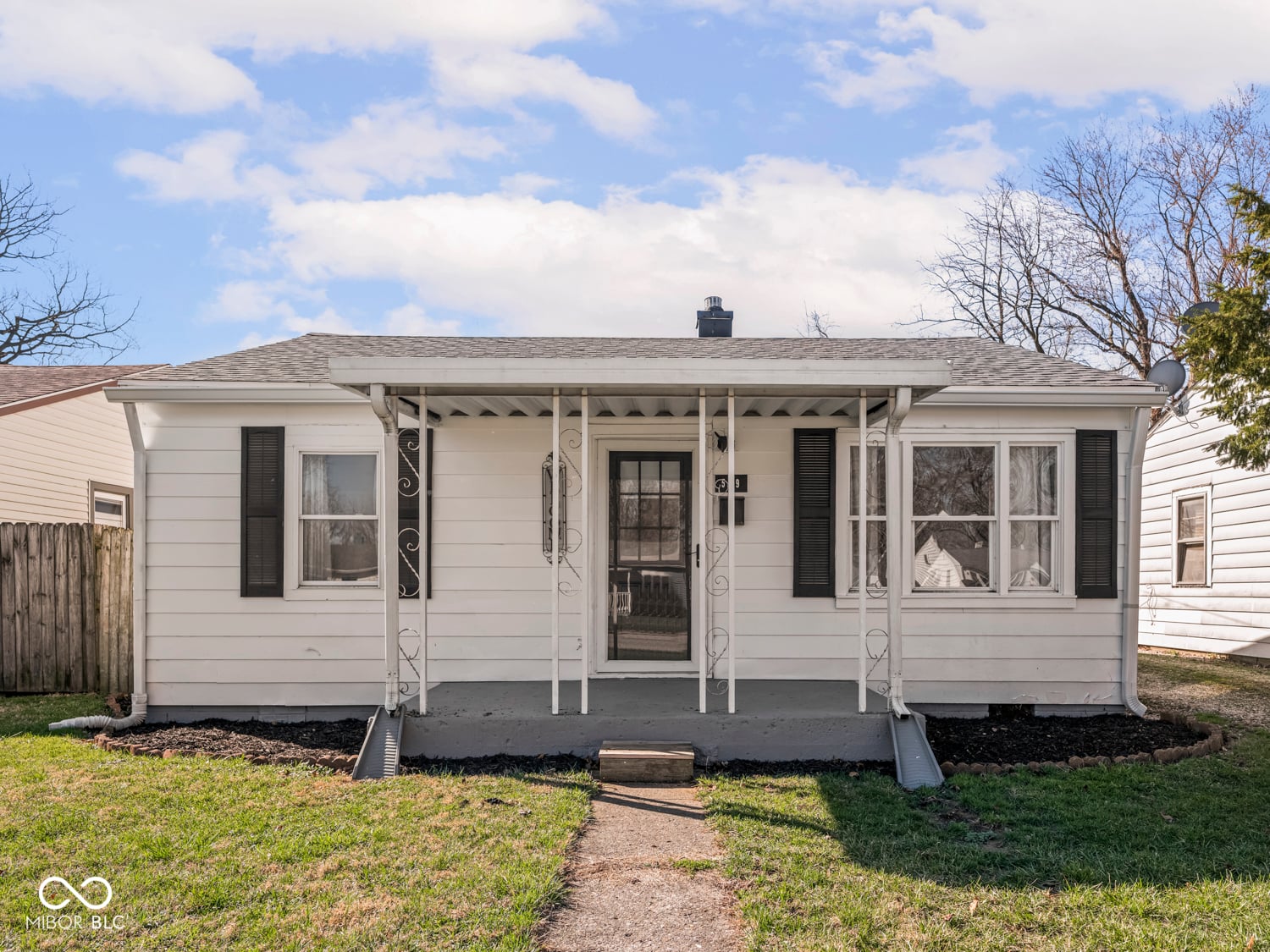 Photo of 5919 Shimer Avenue, Indianapolis, IN