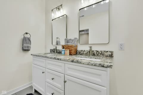 Photo of 1245 Ringgold Avenue, Indianapolis, IN
