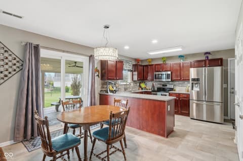 Photo of 3155 Woodhaven Way, Bargersville, IN