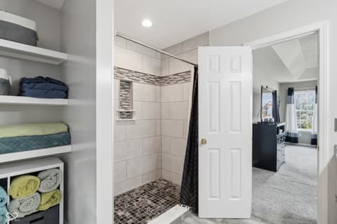 Photo of 3155 Woodhaven Way, Bargersville, IN