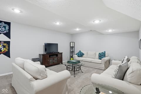 Photo of 3155 Woodhaven Way, Bargersville, IN