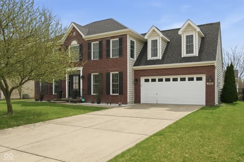 Photo of 3155 Woodhaven Way, Bargersville, IN