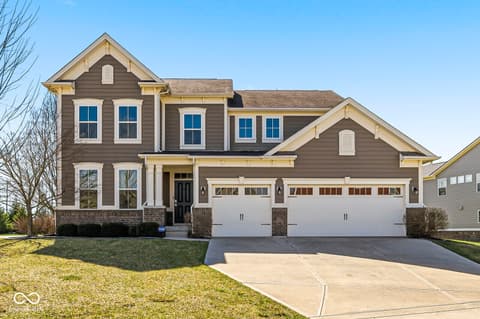14933 W Black Wolf Run Drive